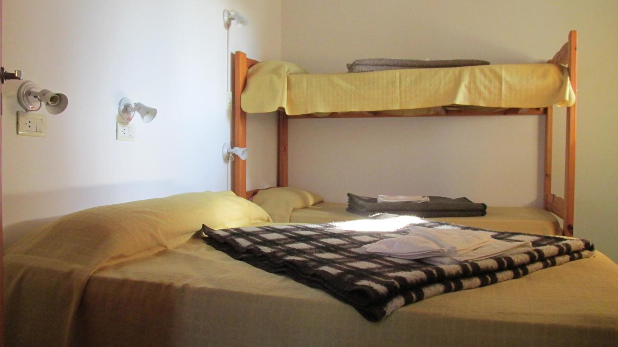 Hostel Aves Del Lago El Calafate Eksteriør billede